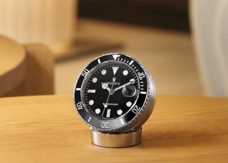 你是勞力士鐵粉嗎？從潛水錶到座鐘及袖扣，勞力士推出配飾系列