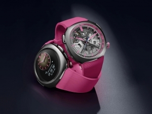 粉紅風暴來襲！亨利慕時攜手Alpine車隊推出「疾速者」粉紅特別版