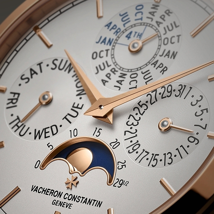 VACHERON CONSTANTIN - TRADITIONNELLE - 4300T/000G-H106 - 回歸完美比例：Vacheron Constantin 江詩丹頓推出全新 36.5mm 超薄萬年曆