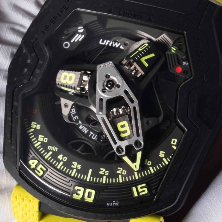URWERK - SATELLITE - UR-230 Black Star - 黑星降臨：URWERK UR-230「Black Star」寫下系列最終篇章