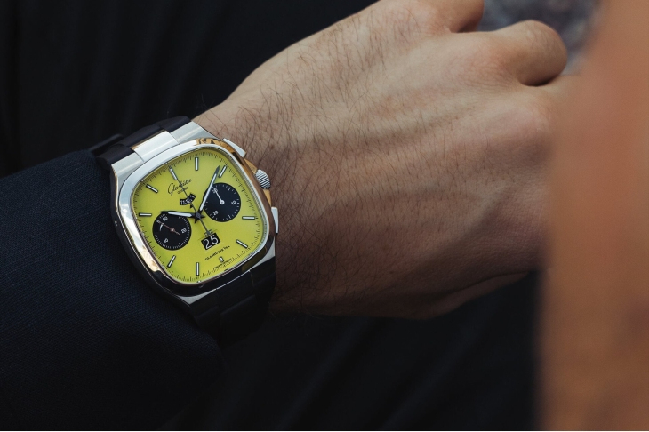 GLASHÜTTE ORIGINAL - Vintage - 1-37-02-20-02-70 - 70年代的腕間未來｜GLASHÜTTE ORIGINAL Seventies Chronograph Panorama Date限量新色登場