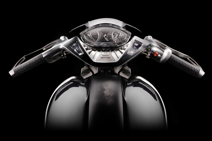 RICHARD MILLE - 極速逸品！以製錶精髓入魂的動力機械｜RICHARD MILLE ⨯ Brough Superior RMB01摩托車