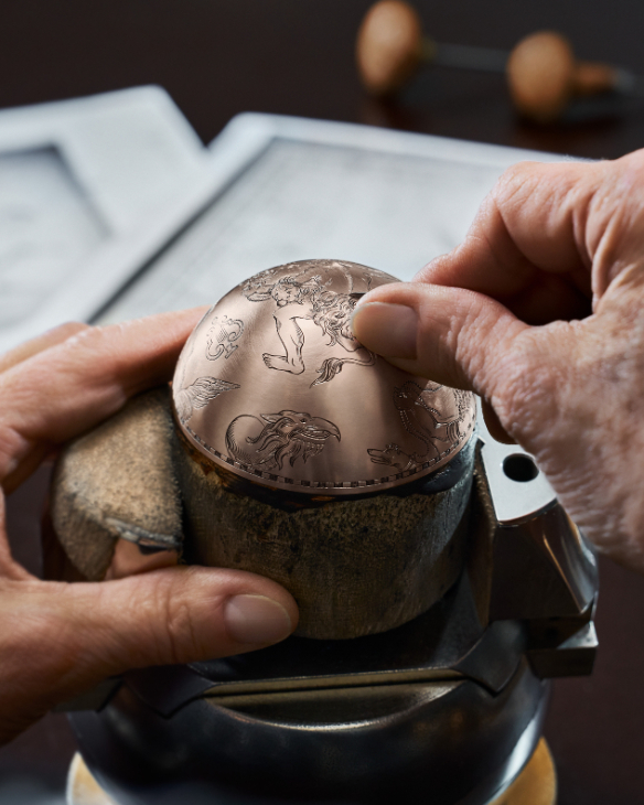 LOUIS VUITTON - LV Watch Prize - LVDB-03 - Louis Vuitton × De Bethune重啟子母鐘的古老靈魂｜LVDB-03 Sympathique Louis Varius全解析