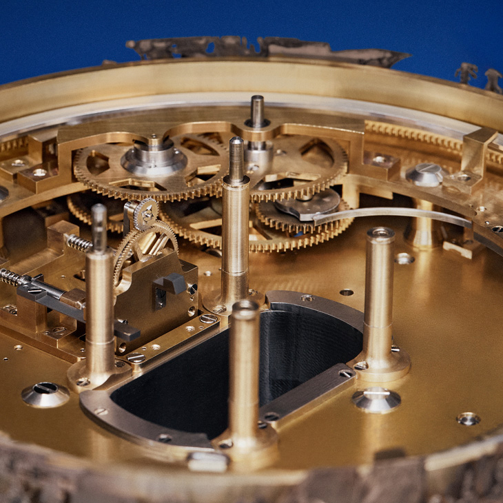 LOUIS VUITTON - LV Watch Prize - LVDB-03 - Louis Vuitton × De Bethune重啟子母鐘的古老靈魂｜LVDB-03 Sympathique Louis Varius全解析