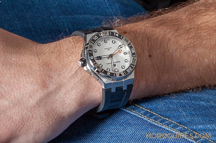 MAURICE LACROIX - AIKON - AI6158-SS00F-130-A - AIKON Venturer GMT的雙城都市冒險｜東方表行 x MAURICE LACROIX腕錶展覽