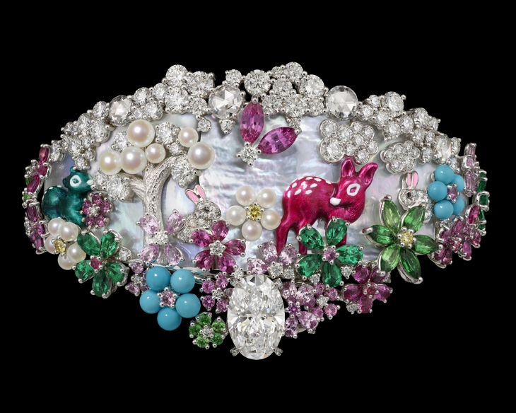 DIOR - 奇想織夢，瑰寶載藝｜DIOR以破格工藝詩意演繹Diorexquis高級珠寶系列