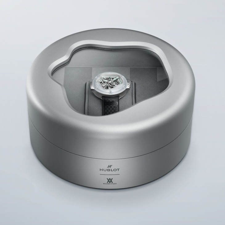 HUBLOT - 流體之美入腕！HUBLOT二度聯手Daniel Arsham打造MP-17 MECA-10 Arsham Splash鈦金藍寶石腕錶