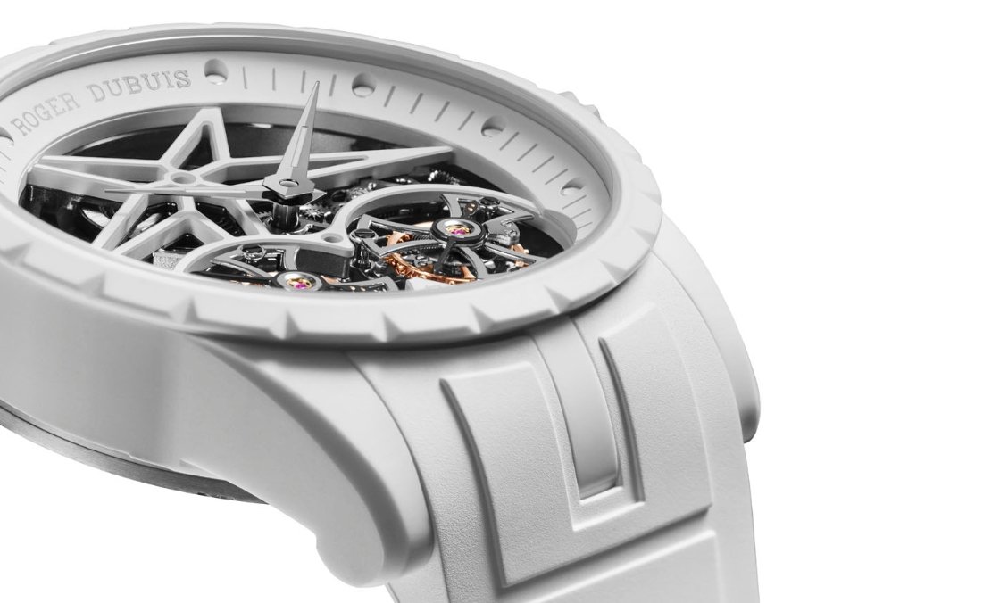 ROGER DUBUIS - EXCALIBUR - RDDBEX0900 - 製錶界首見至輕素材加持!越夜越光的Roger Dubuis Excalibur Twofold