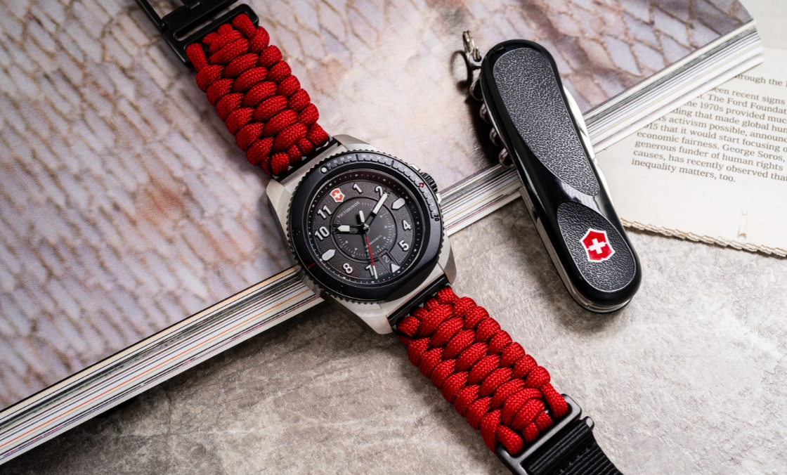 VICTORINOX - Journey 1884 - 242012 - Journey 1884 最潮雙色上身 VICTORINOX設計力再進化