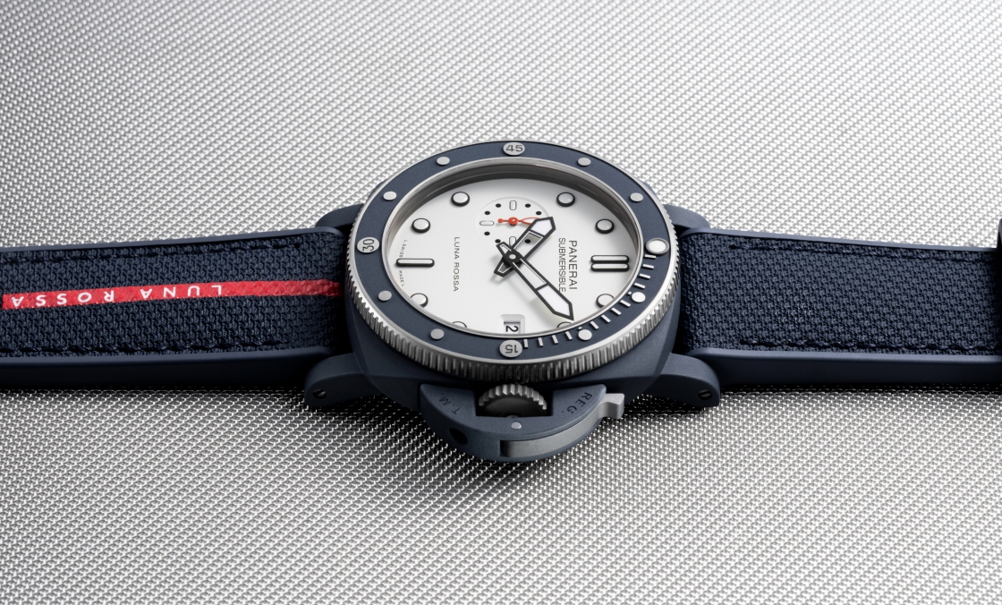 PANERAI - SUBMERSIBLE - PAM01543 - 輕量化黑科技 PANERAI Submersible QuarantaQuattro Luna Rossa Ti-Ceramitech™- PAM01543