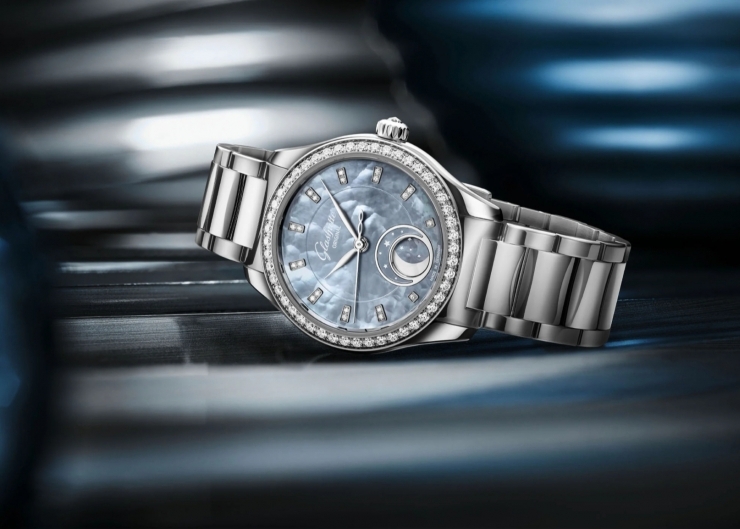 格拉蘇蒂原創 Serenade Luna 小夜曲月相腕錶「天際藍」：一枚以城市天空為靈感的女錶