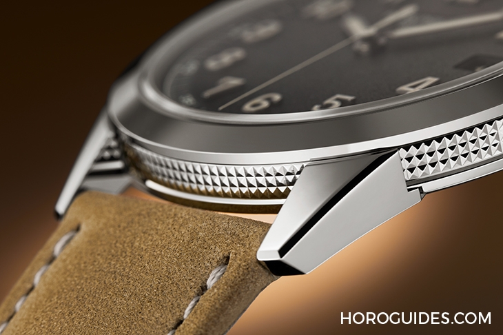 PATEK PHILIPPE - CALATRAVA - 5226G-001 - 錶王基本款的全新選擇：百達翡麗Calatrava 5226G-001炭灰色面盤