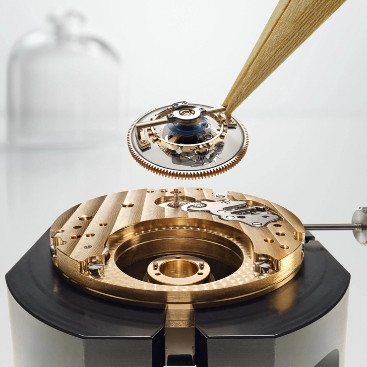 BREGUET - CLASSIQUE - 7255BH/2Y/9VU - 寶璣BREGUET 250週年再釋鉅作，Classique 7255神秘飛行陀飛輪創品牌嶄新高度