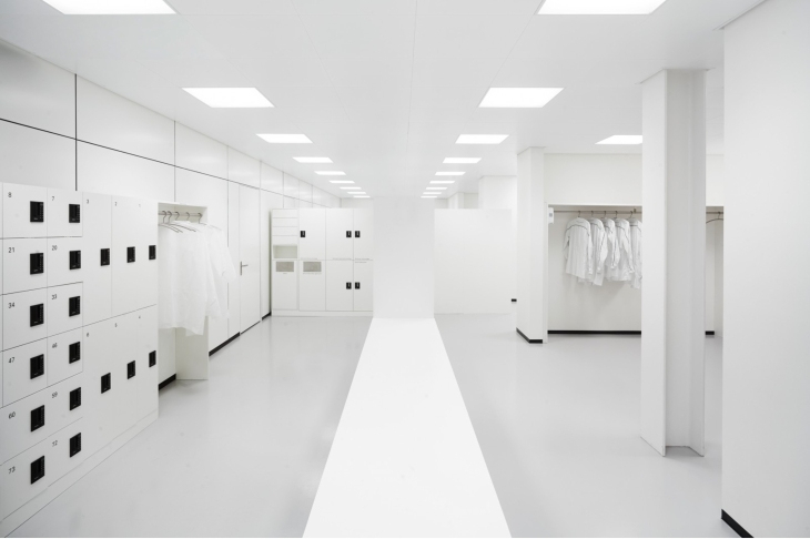 IWC - INGENIEUR - IW328908 - 親訪IWC沙夫豪森:走進機芯背後的真實世界