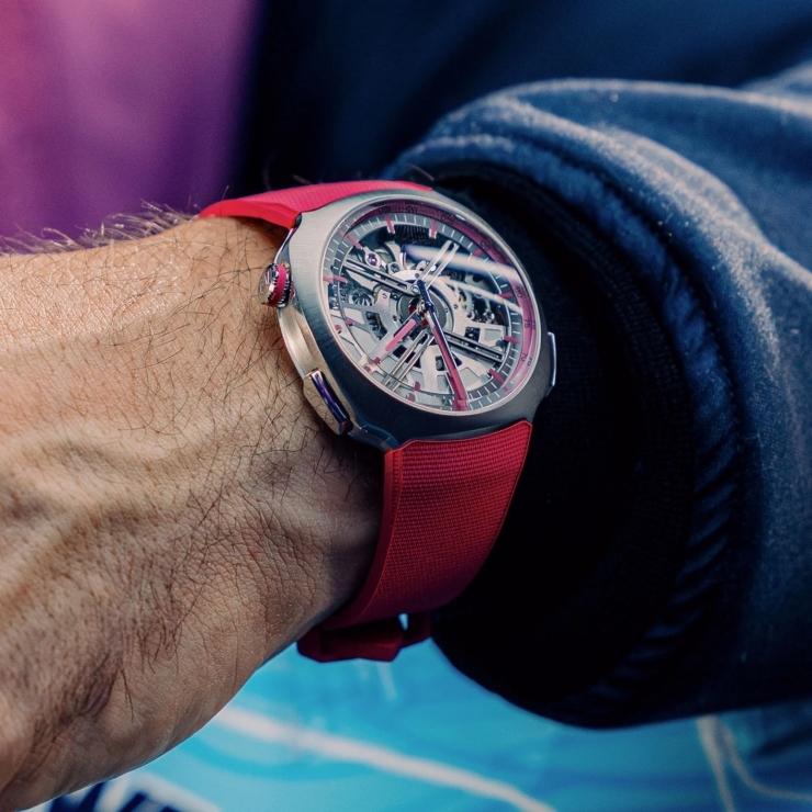 H. MOSER & CIE - STREAMLINER - 6700-1201 - 粉紅風暴來襲！亨利慕時攜手Alpine車隊推出「疾速者」粉紅特別版