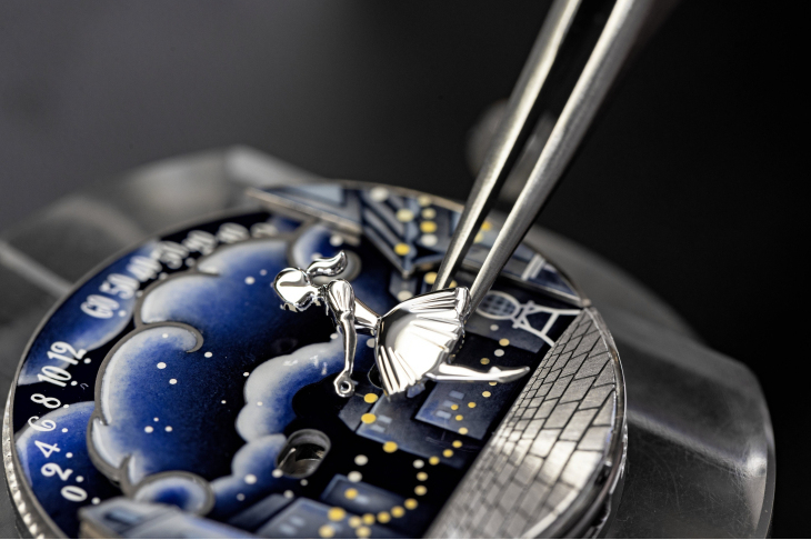 VAN CLEEF & ARPELS - POETIC COMPLICATION - VCARPERV00 - 與樊慰慈教授一起探索 梵克雅寶「詩意複雜功能」的奧祕