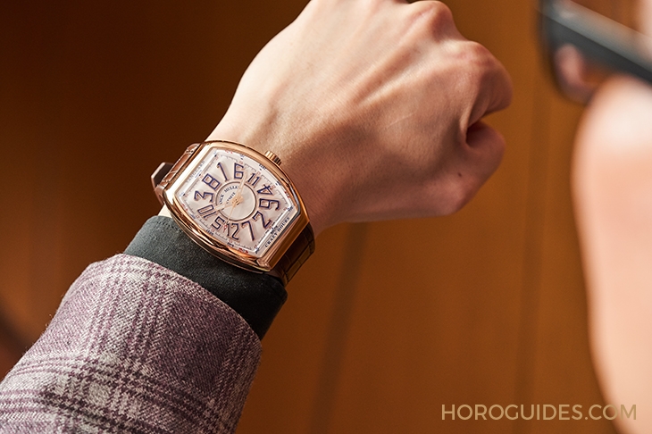 FRANCK MULLER - VANGUARD - V 45 CH 5N BL - FRANCK MULLER Vanguard Crazy Hours 沒有最狂,只有更狂!
