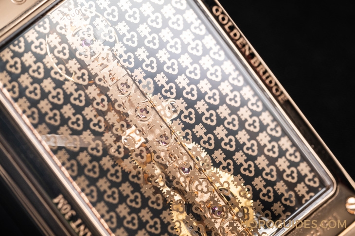 CORUM - GOLDEN BRIDGE - B113/04166 - 芯動，才該是一只錶最動人的亮點｜Corum金橋40週年紀念錶