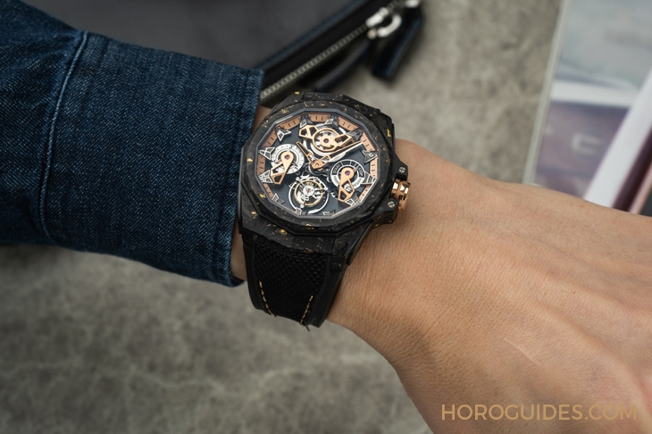 CORUM - ADMIRAL - A298/04277 - 298.100.46/F249 AD10 - 為這道剛硬厚實的輪廓，撒金｜Corum Admiral 45海軍上將飛行陀飛輪鏤空自動腕錶