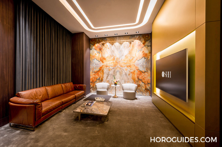 Christiaan Van Der Klaauw - ASTRONOMICAL MASTERPIECES - （Eise Eisinga Titanium SHH Edition） - SHH，為高端獨立製錶而生的新型態場域｜專訪新加坡先施名品鐘錶區域總經理Kate Lim