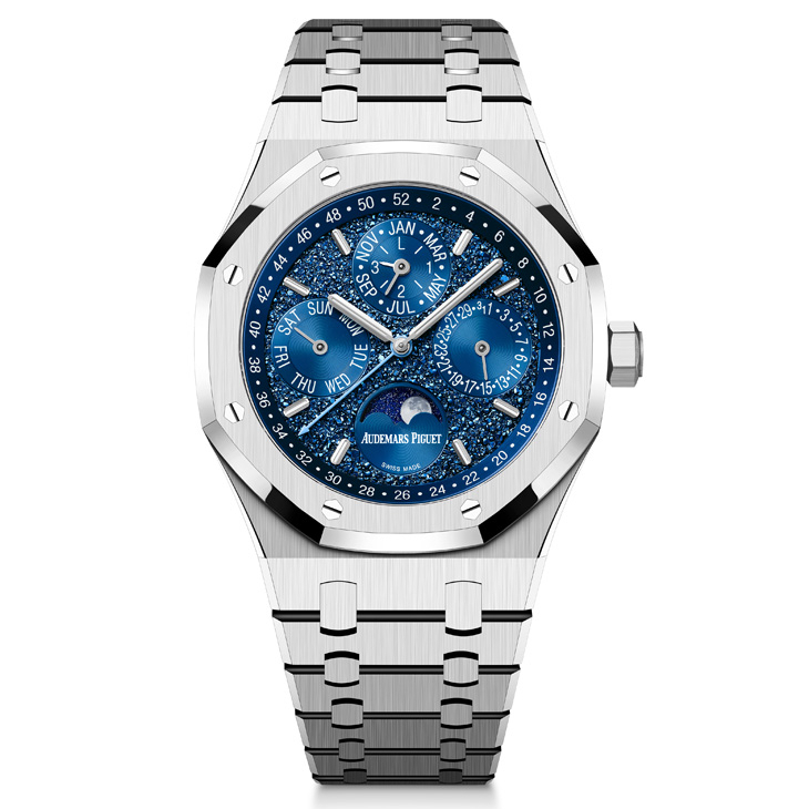 AUDEMARS PIGUET - ROYAL OAK - 77450BA.GG.1361BA.01 - 擁抱經典工藝也探索創新技術，看愛彼AP如何玩轉貴金屬的多重魅力｜2024年新作精選