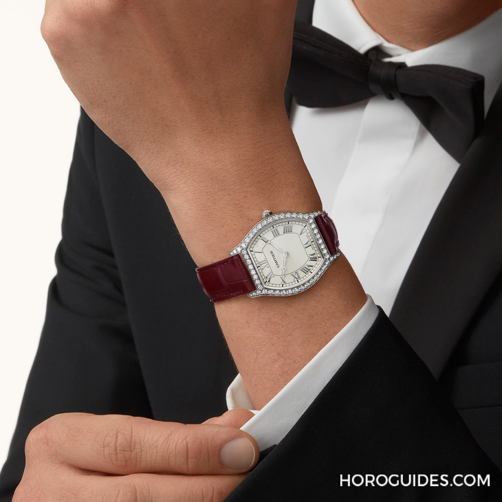 CARTIER - PRIVÉ - WGTO0008 - 一窺Cartier形塑腕錶造型的超然見解,即刻預約前往【The Magic of Time】鑑賞活動探索更多