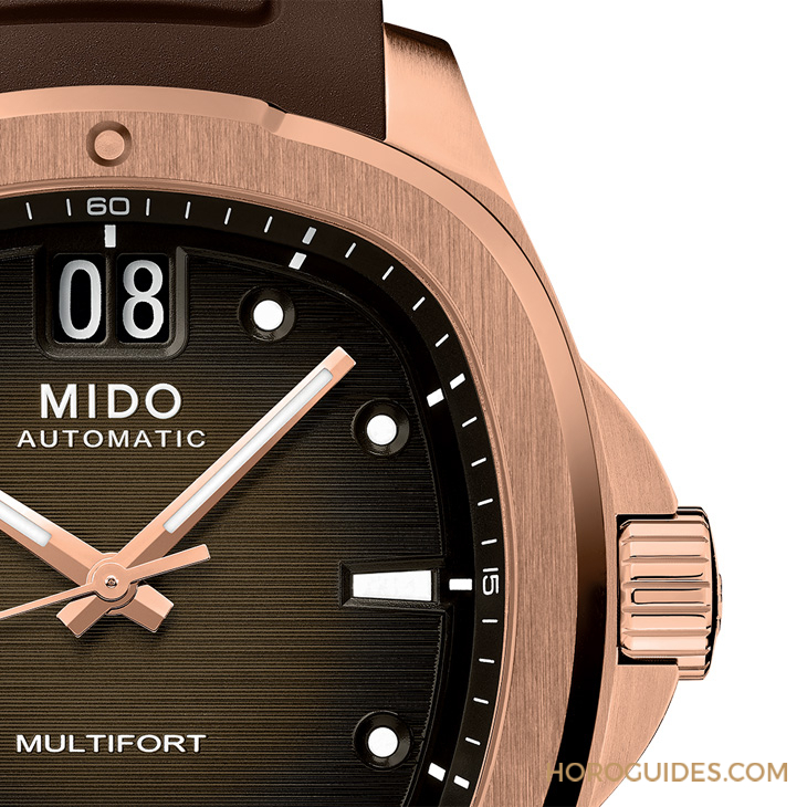 MIDO - MULTIFORT - M049.526.37.291.00 - 電視機殼型復古摩登魅力再襲,MIDO先鋒系列TV腕錶以漸變巧克力色面盤溫暖深冬