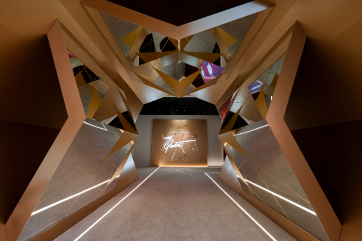 VACHERON CONSTANTIN - TRADITIONNELLE - 4020T/000P-H038 - 無窮盡的追尋，成就了江詩丹頓的豐厚積澱｜江詩丹頓270 週年展《THE QUEST》