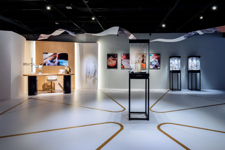 VACHERON CONSTANTIN - TRADITIONNELLE - 4020T/000P-H038 - 無窮盡的追尋，成就了江詩丹頓的豐厚積澱｜江詩丹頓270 週年展《THE QUEST》