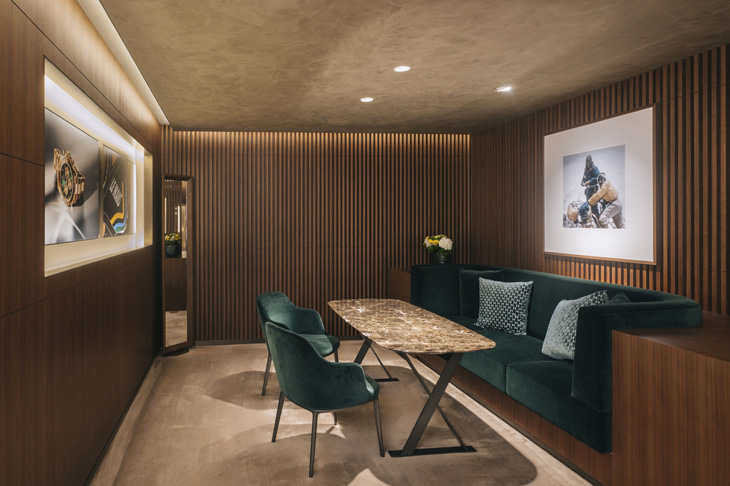 ROLEX - 三角坑紋、日期窗凸透鏡，勞迷一看就懂的空間巧思｜勞力士台北麗晶精品專門店全新開幕