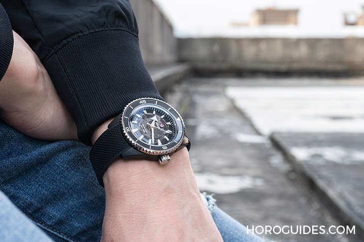 RADO - HYPERCHROME - R32127162 - 入門級陶瓷錶，又一款高CP值選擇｜RADO雷達表庫克船長Captain Cook