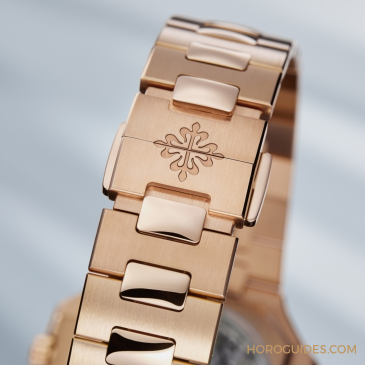 PATEK PHILIPPE - CUBITUS - 7128/1G-001 - Cubitus 40mm中裝尺寸現身！PATEK PHILIPPE Ref. 7128白金藍灰面及玫瑰金啡面款登場