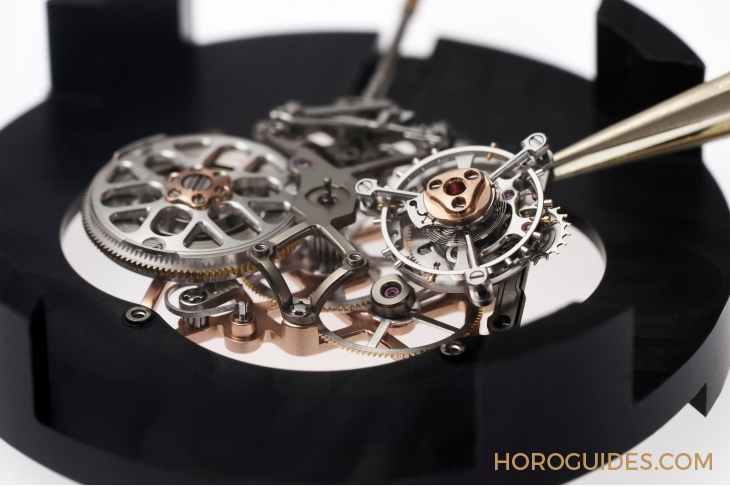 RICHARD MILLE - LIMITED EDITION - RM 75-01 - 漫遊藍寶石水晶海洋！RICHARD MILLE推出三款RM 75-01飛行陀飛輪藍寶石水晶腕錶